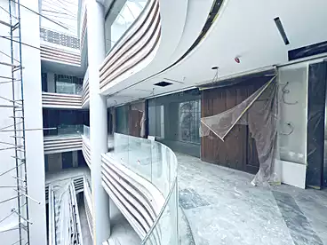 محلات للإيجار - بالدور 1