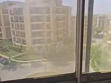 Apartments For sale - 3 rooms - floor 4
