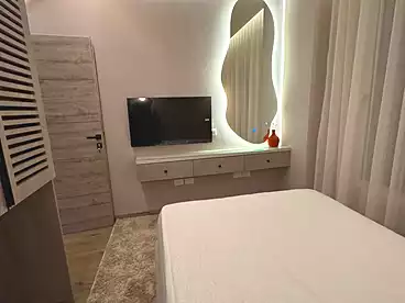 شقق للبيع - 3 غرف - بالدور 1
