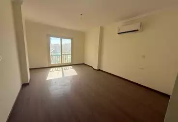 Apartments For rent - 3 rooms - floor 4