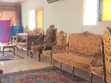 شقق مفروشة للبيع - 3 غرف - بالدور 16