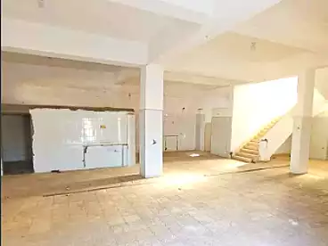 Commercial For rent