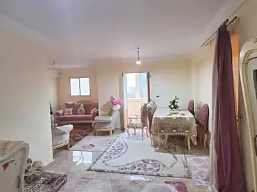 شقق للبيع - 3 غرف - بالدور 12