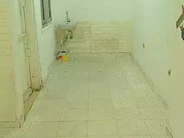 تجاري للإيجار - بالدور 0