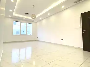 مكاتب للإيجار - 3 غرف - بالدور 3
