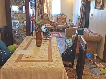 شقق للبيع في شارع العيادة القديمة، البيطاش، 130 متر