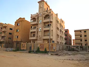 شقق للبيع - 3 غرف - بالدور 4