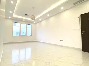 مكاتب للإيجار - 3 غرف - بالدور 3