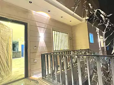 Apartment with Garden For sale - 3 rooms - floor 1