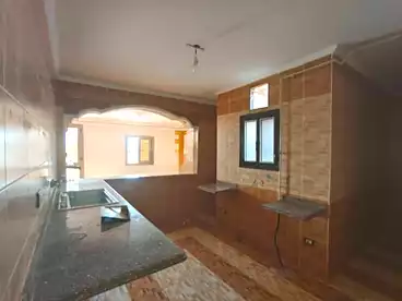 روف للبيع - 3 غرف - بالدور 11