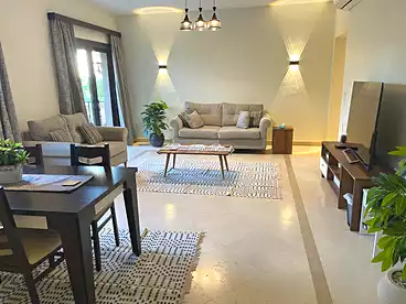 شقق للإيجار - 2 غرف - بالدور 1