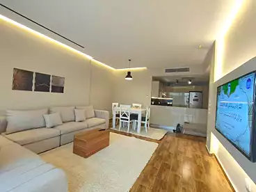 شقق للإيجار - 2 غرف - بالدور 3