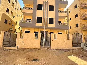شقق للبيع - 3 غرف - بالدور 3