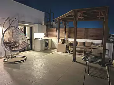 عقارات للإيجار - 1 غرف - بالدور 2