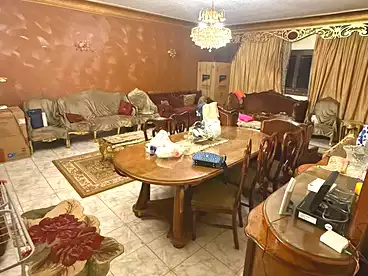 عقارات للبيع - 3 غرف - بالدور 0
