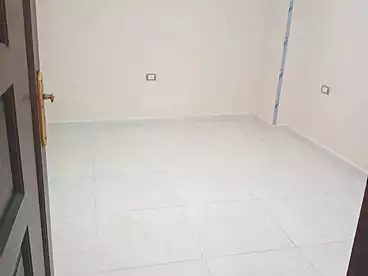 Apartments For sale - 3 rooms - floor 1