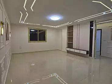 شقق للبيع - 3 غرف - بالدور 10