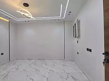 Apartments For sale - 3 rooms - floor 8