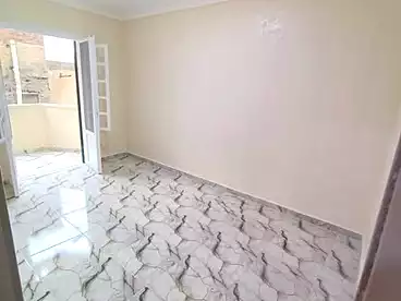 شقق للبيع - 2 غرف - بالدور 4