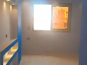 Apartments For sale - 2 rooms - floor 8