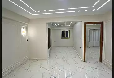 عقارات للبيع - 3 غرف - بالدور 4