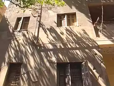 Building For sale - 4 rooms
