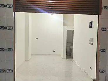 Commercial For sale - floor 0