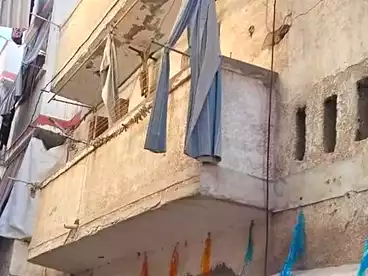 Building For sale - 4 rooms