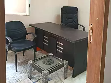 Room in Office For rent - floor 0