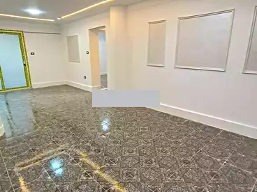 Apartments For sale - 3 rooms - floor 2