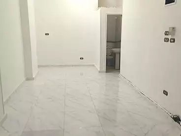 Commercial For sale - floor 0