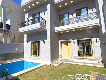 فلل للبيع في كينج مريوط، الاسكندرية، 200 متر
