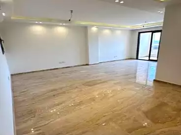 شقق للبيع في كمبوند الجار بريتش ديستريكت، كمبوند بمدينة الشروق، 67 متر