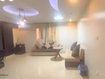 مكاتب للإيجار - 3 غرف - بالدور 3