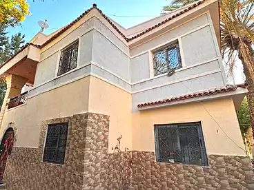 فيلا جاردن للبيع - 5 غرف
