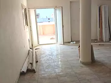 روف للبيع في شارع 11، بيانكي، 200 متر