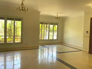 فلل للإيجار - 5 غرف