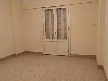 Apartments For sale in Abou Quer St - El Horeya Rd, Ganaklis, 87 sqm