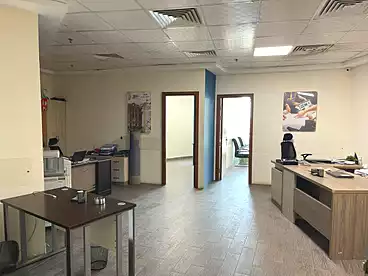 إداري للإيجار - 2 غرف - بالدور 2
