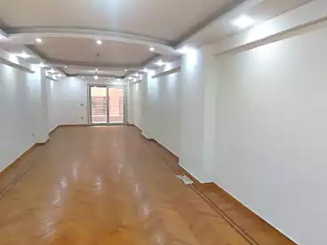 Apartments For sale - 3 rooms - floor 5