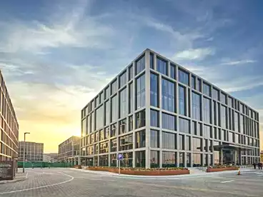 مساحة مكتبية للإيجار في مول ذا بوديوم - كمبوند كايرو فيستيفال سيتي، كمبوند كايرو فيستيفال سيتي - الفطيم، 151 متر