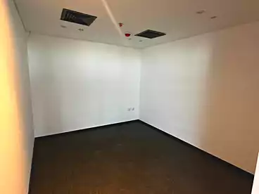 Offices For rent in Southern 90th St., 90th Street, 800 sqm