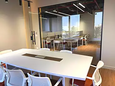 Corporate Branch For rent in Hyde Park Business District, Compounds in New Cairo, 125 sqm