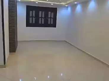 شقق للبيع في اللبيني، فيصل، 110 متر