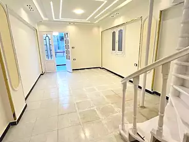 Duplex For sale in El Kilo 21, Al Agamy, 280 sqm
