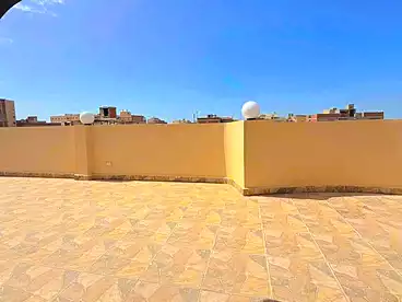 Roof For sale in Bianchi, El Bitash, 250 sqm