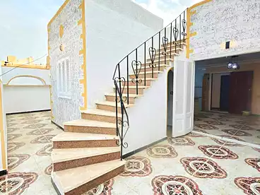 دوبلكس للبيع في شاطئ النخيل - ٦ اكتوبر، العجمي، 110 متر