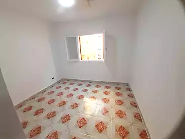 Apartments For sale in Shatee El Nakheel, Al Agamy, 80 sqm
