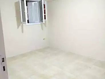 عقارات للإيجار في أبو يوسف، العجمي، 110 متر