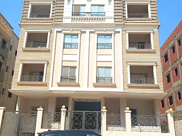 Apartments For sale in Small Investor, El Andalus 2, 184 sqm